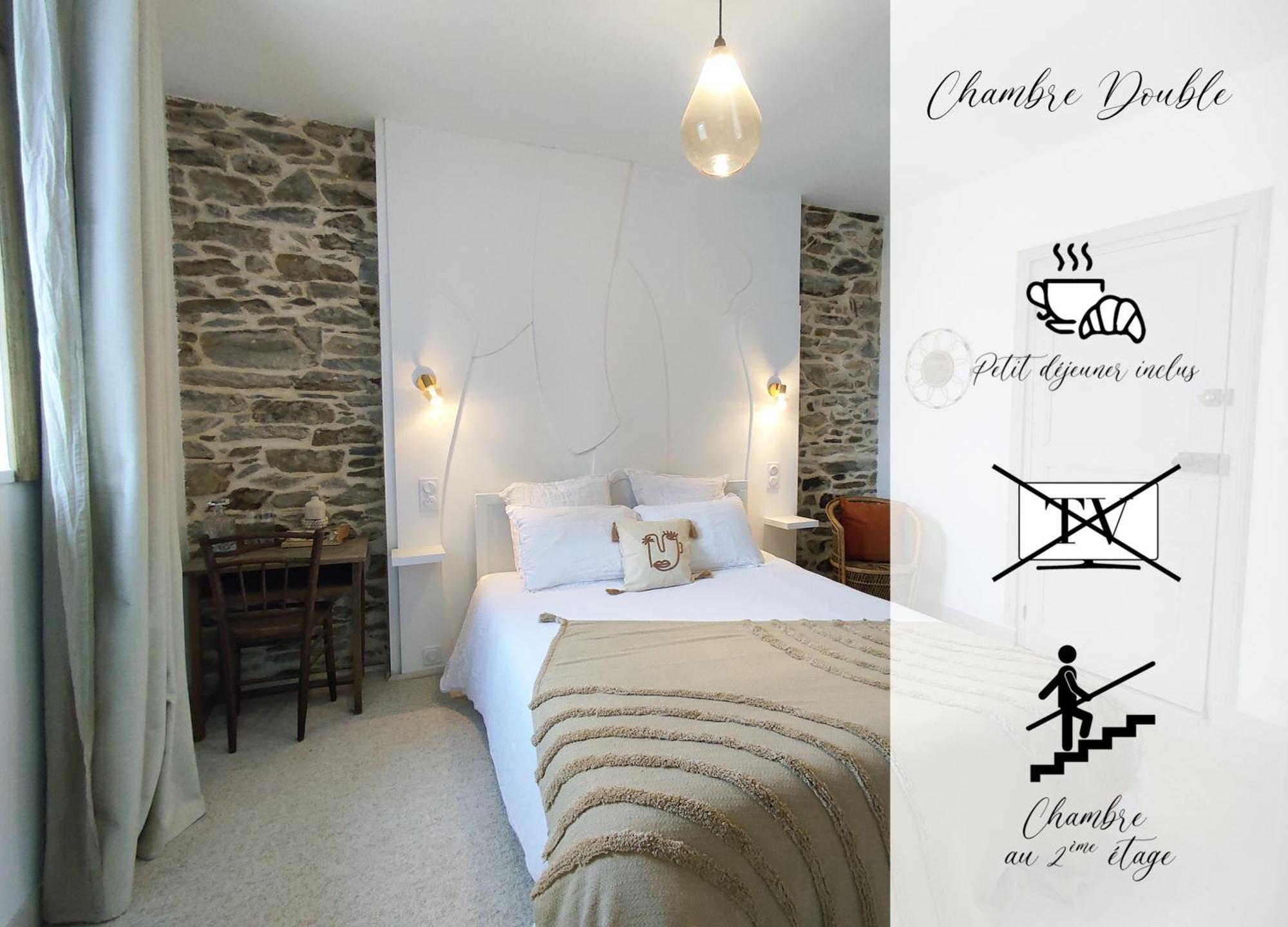 Les Chambres D'Hesperis Pleyben Εξωτερικό φωτογραφία